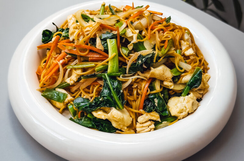 Chow Mein (gebratene Nudeln) von Ana Romas